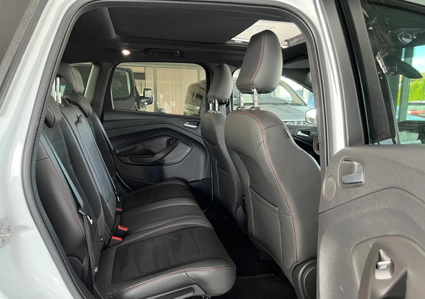 Ford Kuga cena 88800 przebieg: 79000, rok produkcji 2018 z Tychy małe 562